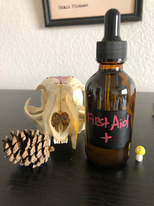 White Fir and Cinnamon First Aid Oil
